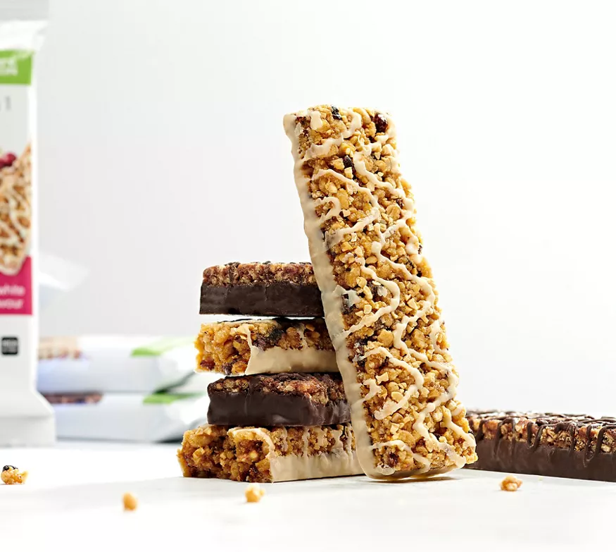 Cranberry and White Chocolate Formula 1 Express Bar - Image 2